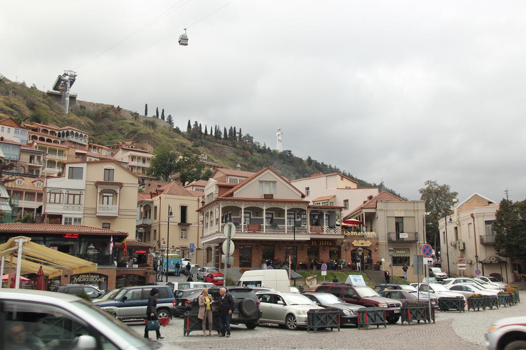 Lilika Apartments On Meskhishvili Tbilissi Chambre photo